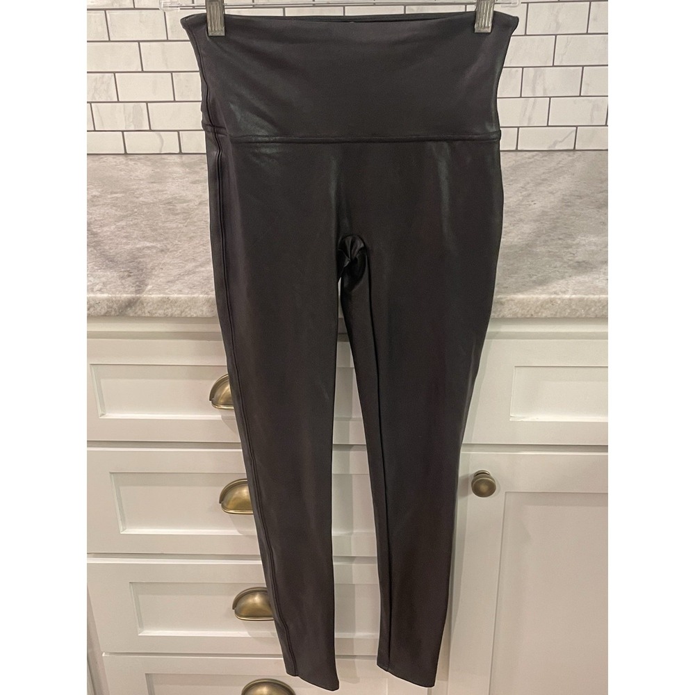 Spanx‎ Faux Leather Leggings Womens Medium Black Shape Slimming Pant 2437